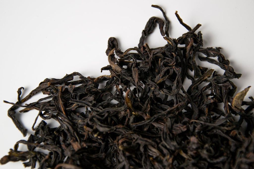 Mi Lan Xiang Dan Cong with natural honey orchid wildflower berry citrus cinnamon and spice tasting notes